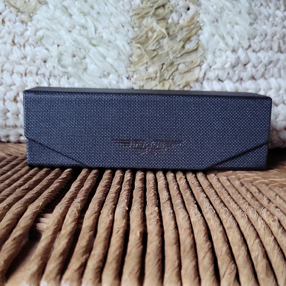 Police hard eyeglass/sunglass case, gray